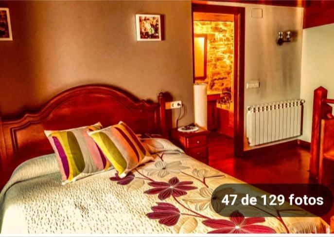 Apartamento La Corrada ซานตาเอวลาเลีย เด โอสโกส ภายนอก รูปภาพ